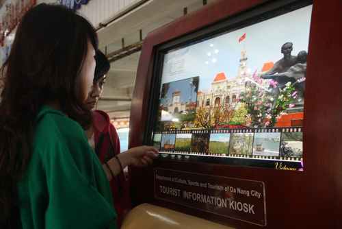 Máy tra cứu thông tin du lịch mới ở Đà Nẵng