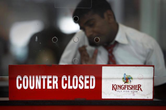 Kingfisher Airlines mất giấy phép hoạt động