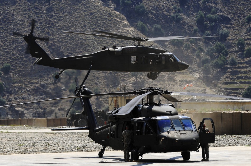 Máy bay Blackhawk của không lực Mỹ rơi ở Afghanistan