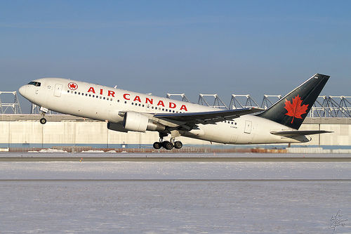 Air Canada tuyển dụng hàng trăm nhân viên